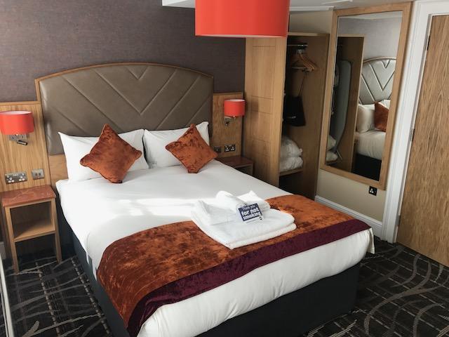 The Crown Hotel Wetherspoon Biggleswade Dış mekan fotoğraf