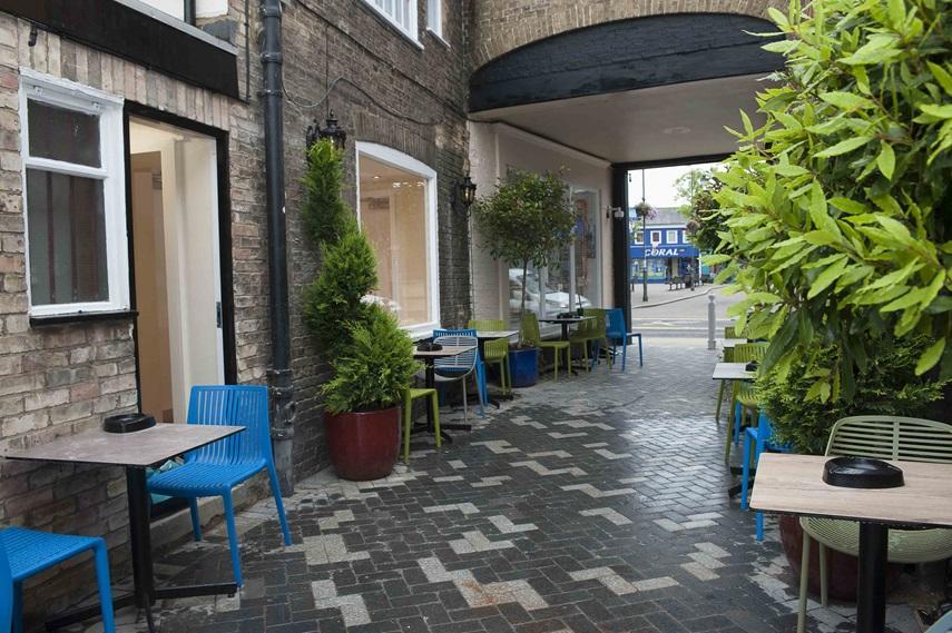 The Crown Hotel Wetherspoon Biggleswade Dış mekan fotoğraf