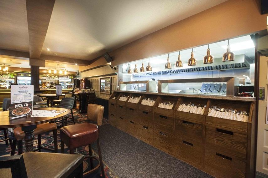 The Crown Hotel Wetherspoon Biggleswade Dış mekan fotoğraf