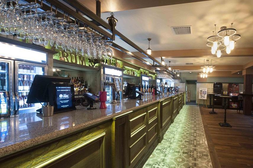 The Crown Hotel Wetherspoon Biggleswade Dış mekan fotoğraf